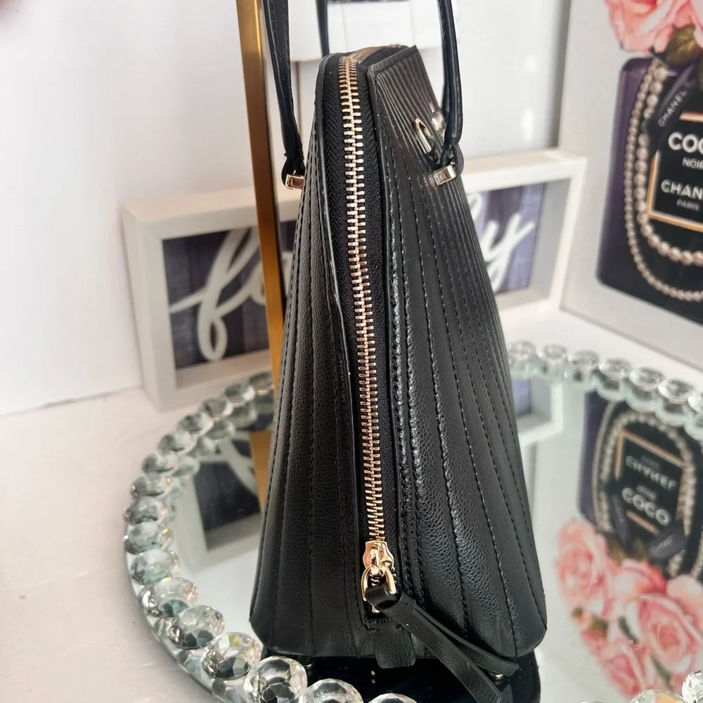 Kate Spade NWOT Quilted Dome Satchel handbag